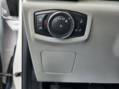Used 2017 Ford F150 XL w/ Equipment Group 101A Mid RWD image 11