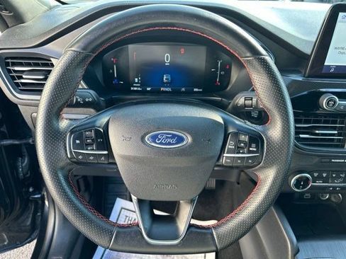 Used 2025 Ford Escape ST-Line AWD/4WD image 14