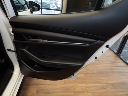 Certified 2023 MAZDA MAZDA3 s image 15