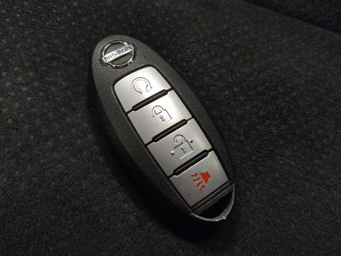 Used 2019 Nissan Murano SV image 32