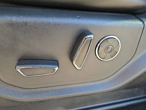 Used 2019 Ford F250 Platinum AWD/4WD image 15