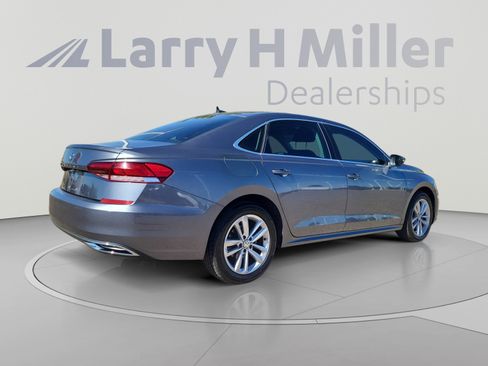 Used 2020 Volkswagen Passat 2.0T SE FWD image 5