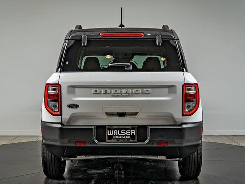 Used 2023 Ford Bronco Sport Outer Banks w/ Tech Package AWD/4WD image 6