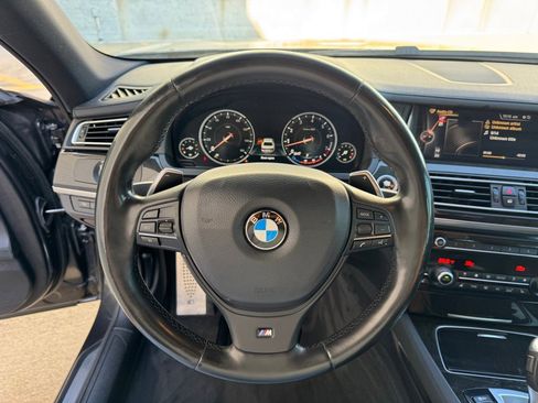 Used 2015 BMW 740Li image 14