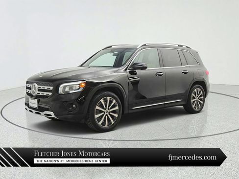 Used 2022 Mercedes-Benz GLB 250 image 1