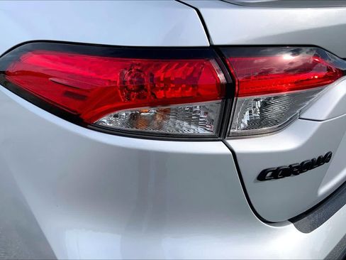 Used 2026 Toyota Corolla SE FWD image 28