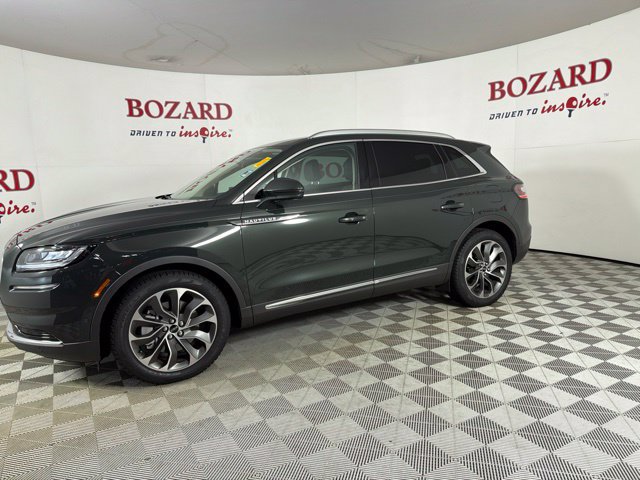 Used 2022 Lincoln Nautilus Reserve w/ Equipment Group 201A FWD image 5