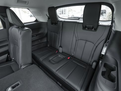 New 2026 INFINITI QX60 Luxe w/ Cargo Package image 33