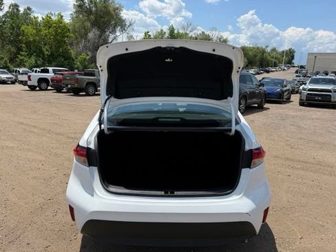 Used 2024 Toyota Corolla LE FWD image 12