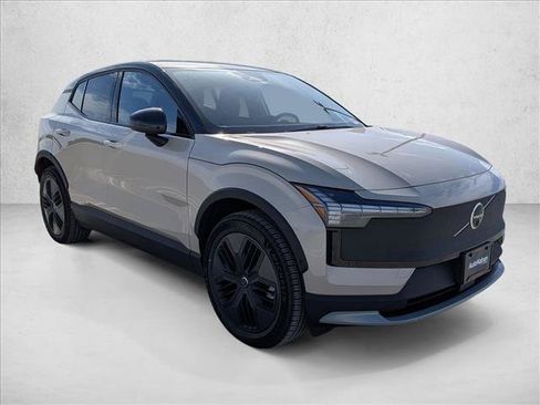 New 2026 Volvo EX30 Cross Country Ultra w/ Protection Package Premier AWD/4WD image 6