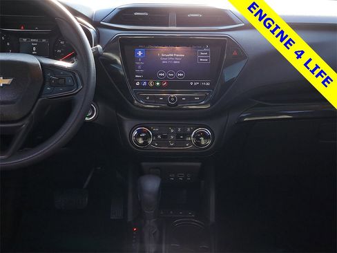 Used 2022 Chevrolet TrailBlazer LT w/ Convenience Package image 24