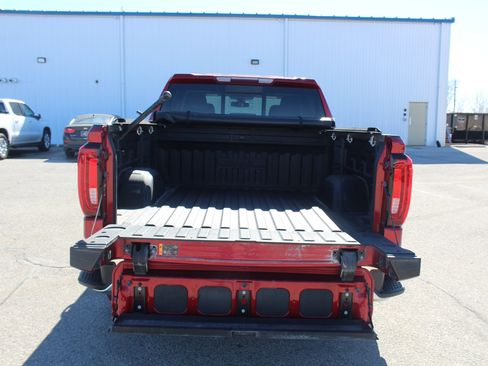 Used 2021 GMC Sierra 1500 SLT w/ SLT Convenience Package AWD/4WD image 5