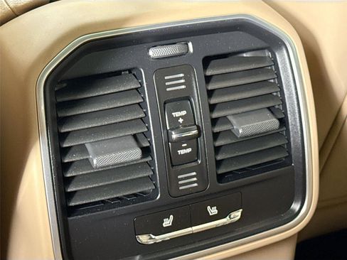 Used 2024 Porsche Macan T w/ Premium Plus Package image 34