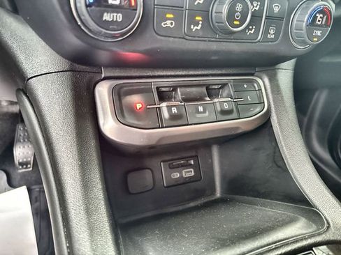 Used 2020 GMC Acadia AT4 w/ Driver Alert Package II image 27