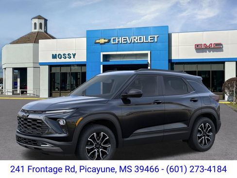 New 2026 Chevrolet TrailBlazer ACTIV FWD image 2