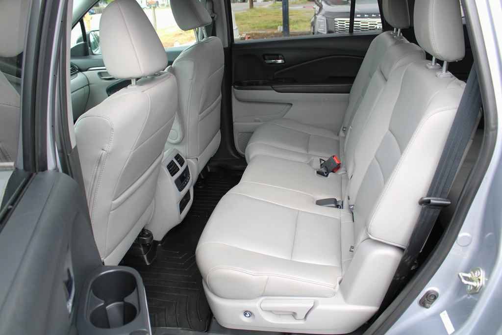 Used 2016 Honda Pilot EX-L image 10