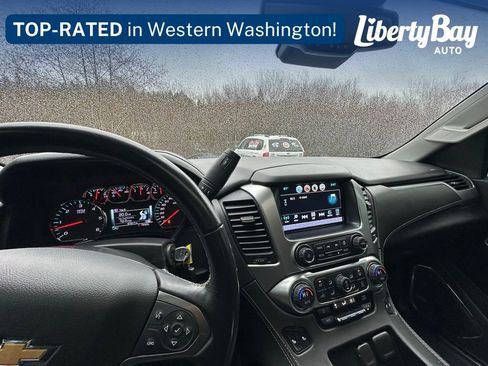 Used 2020 Chevrolet Suburban LT AWD/4WD image 15
