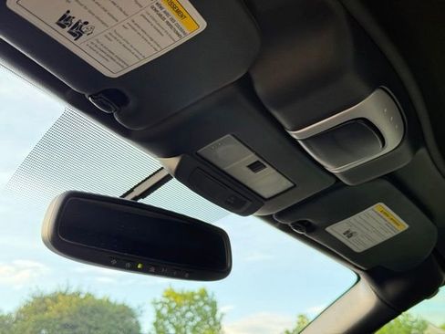 Used 2006 Nissan 350Z Touring RWD image 27