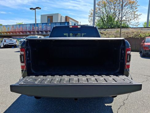 Used 2024 RAM 1500 Laramie AWD/4WD image 28