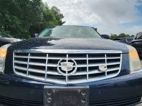 Used 2008 Cadillac DTS FWD image 11