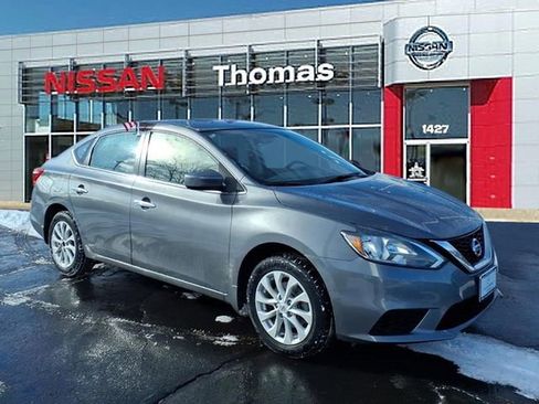 Used 2018 Nissan Sentra SV image 1