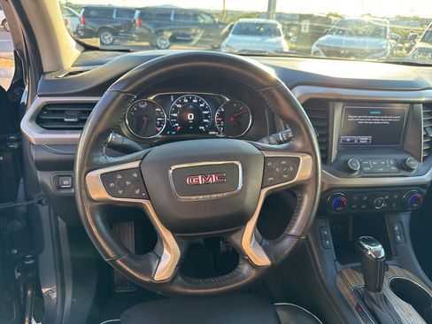 Used 2017 GMC Acadia Denali FWD image 13