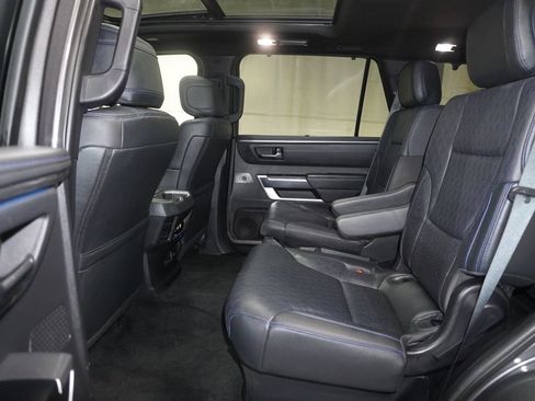 Used 2023 Toyota Sequoia Platinum AWD/4WD image 15