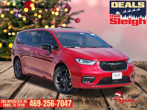 New 2026 Chrysler Pacifica Select image 1