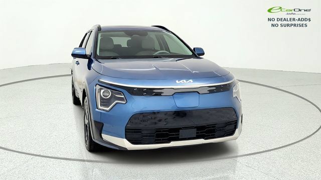 Used 2023 Kia Niro Wind FWD image 2
