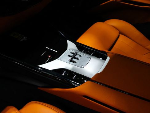 Used 2025 Ferrari Purosangue AWD/4WD image 94