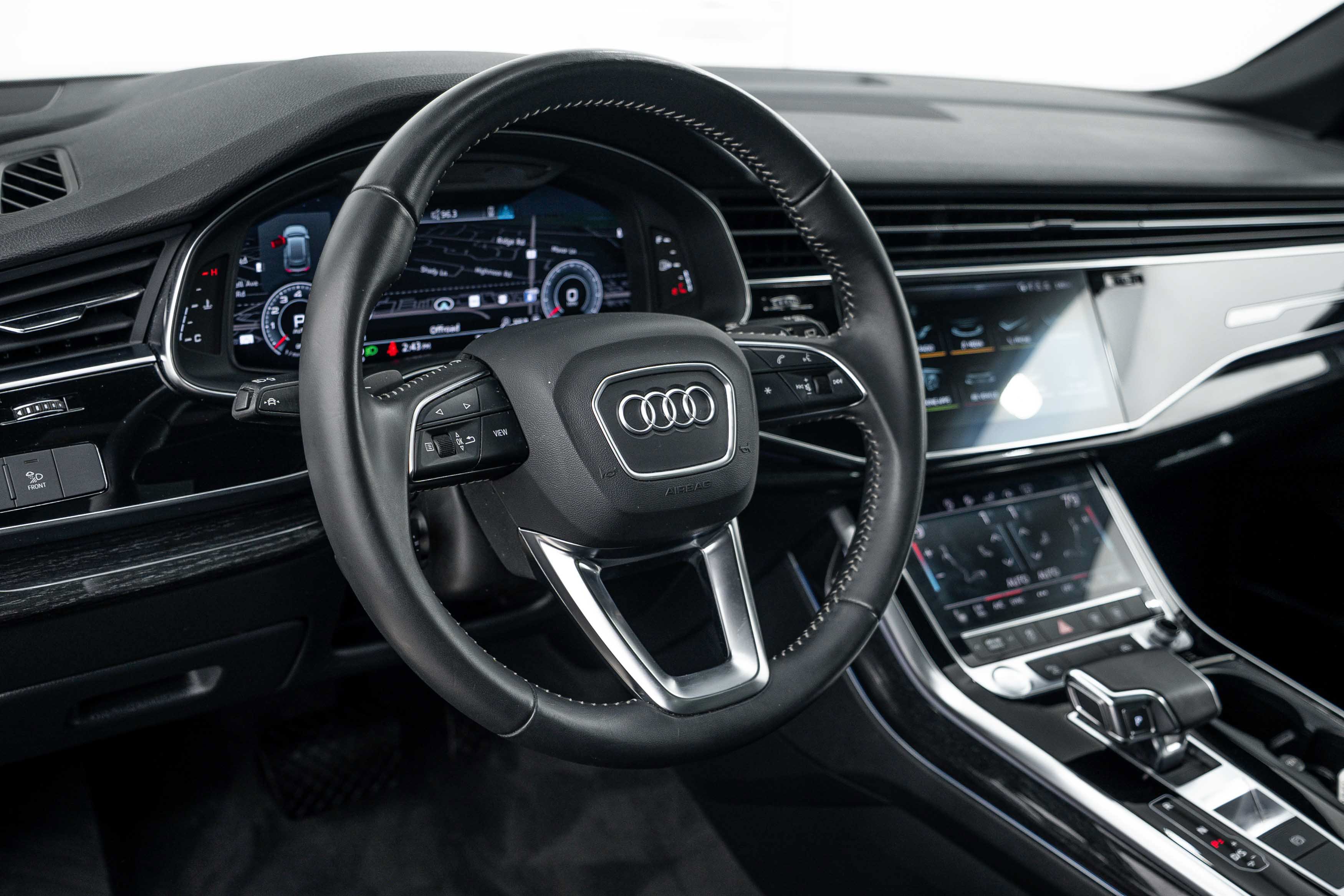 Used 2020 Audi Q8 Premium Plus AWD/4WD image 9