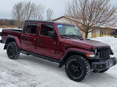 Used 2022 Jeep Gladiator Sport image 8