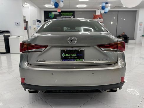Used 2018 Lexus IS 300 F Sport image 11