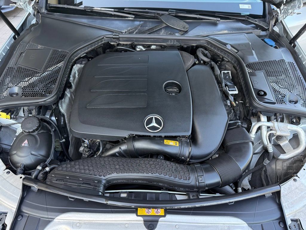 Used 2021 Mercedes-Benz C 300 Sedan w/ Premium Package image 13