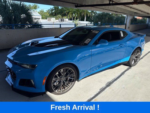 Used 2022 Chevrolet Camaro ZL1 RWD image 1