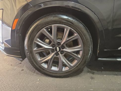 Used 2020 Cadillac XT6 Premium Luxury image 15