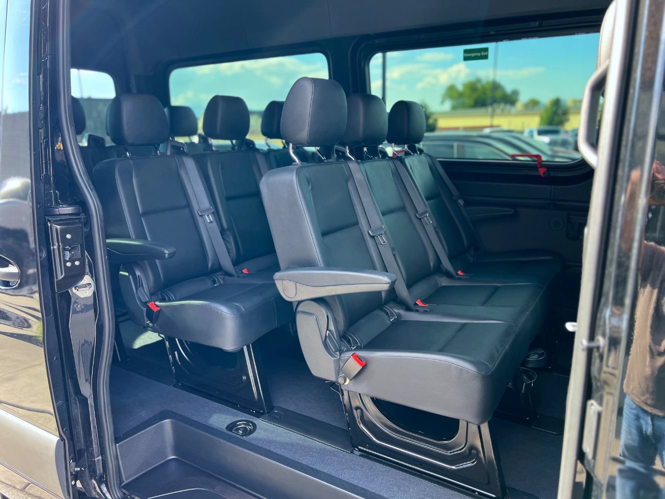 Used 2025 Mercedes-Benz Sprinter 2500 image 26