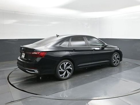 New 2026 Volkswagen Jetta SEL image 7