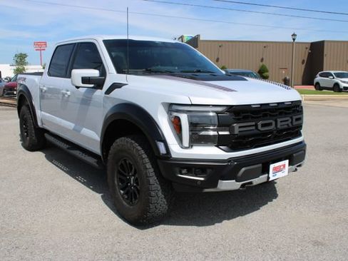 Used 2025 Ford F150 Raptor AWD/4WD image 3