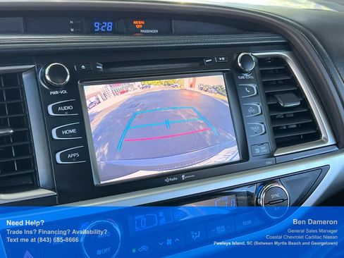 Used 2015 Toyota Highlander XLE AWD/4WD image 39