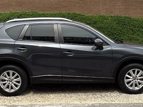 Used 2016 MAZDA CX-5 Touring image 5