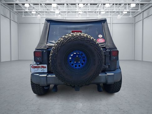 Used 2012 Jeep Wrangler Sport AWD/4WD image 4