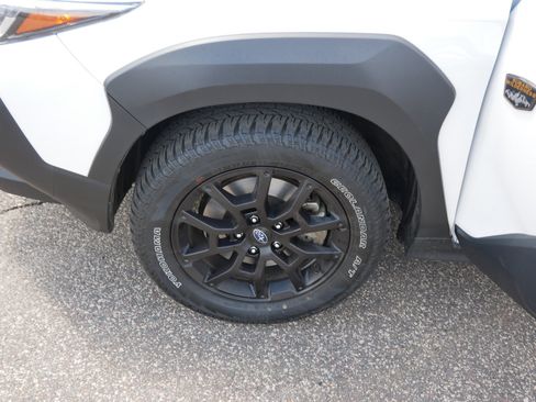 Used 2024 Subaru Crosstrek 2.5i Wilderness w/ Crosstrek Mirror Package AWD/4WD image 15