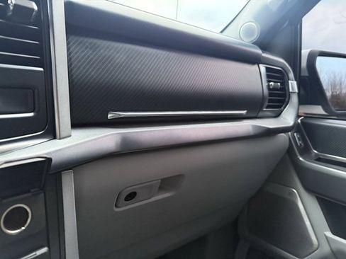 Used 2022 Ford F150 Limited image 36