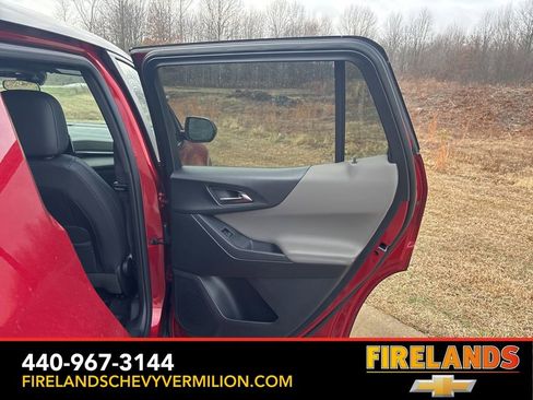 New 2026 Chevrolet Equinox LT w/ Convenience Package II image 34