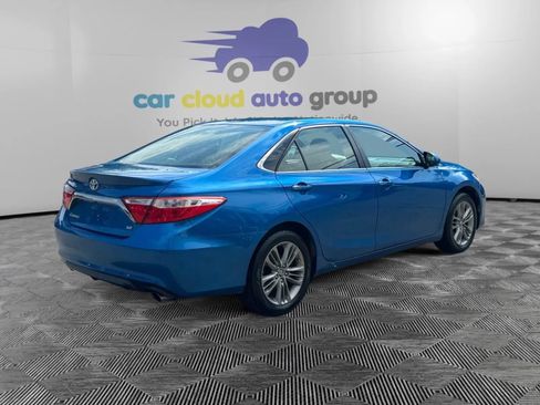 Used 2017 Toyota Camry SE FWD image 5