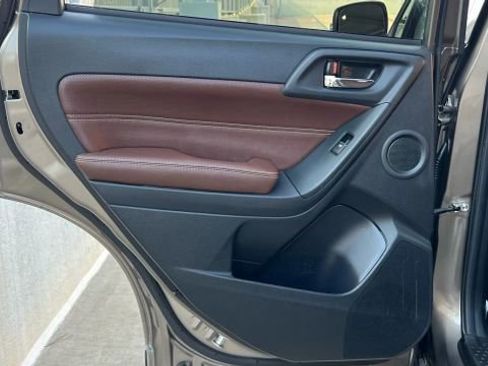 Used 2017 Subaru Forester 2.5i Touring image 64