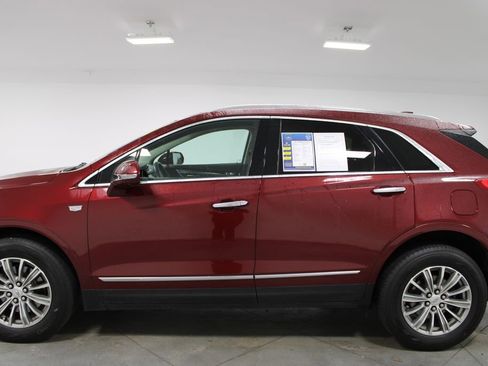 Used 2017 Cadillac XT5 Luxury image 6