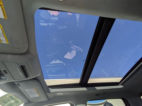 Used 2024 Ford F450 Limited w/ FX4 Off-Road Package image 19