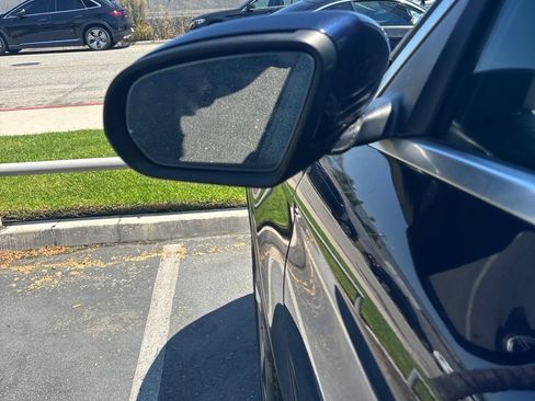 Certified 2019 Mercedes-Benz GLC 300 image 9